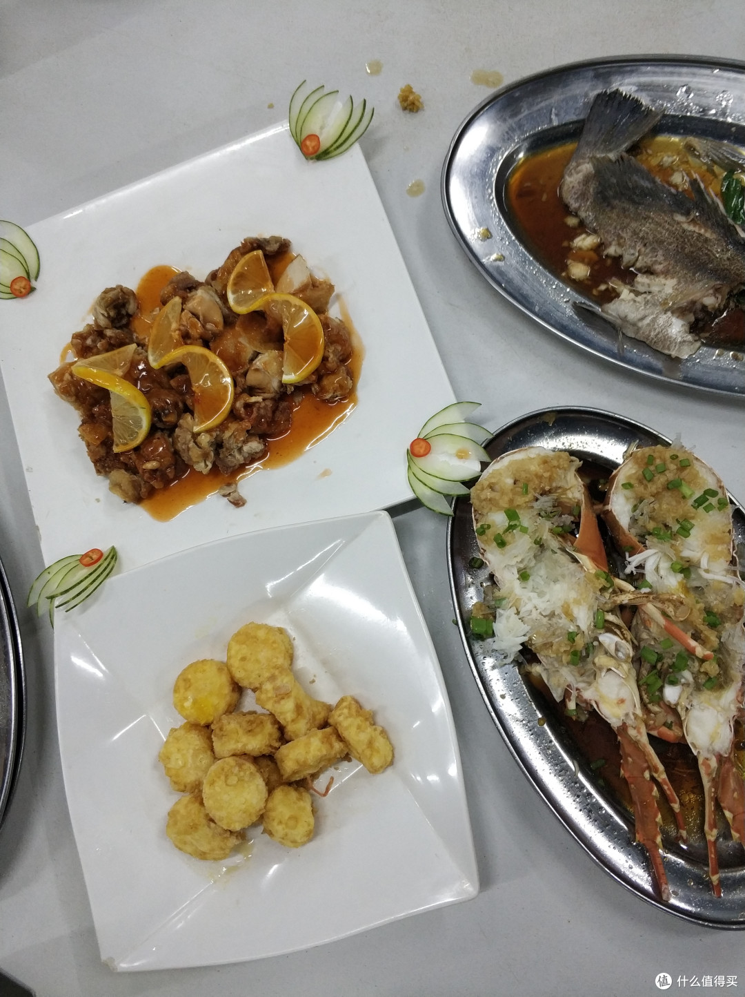 豆腐,龙虾,石头鱼,柠檬鸡