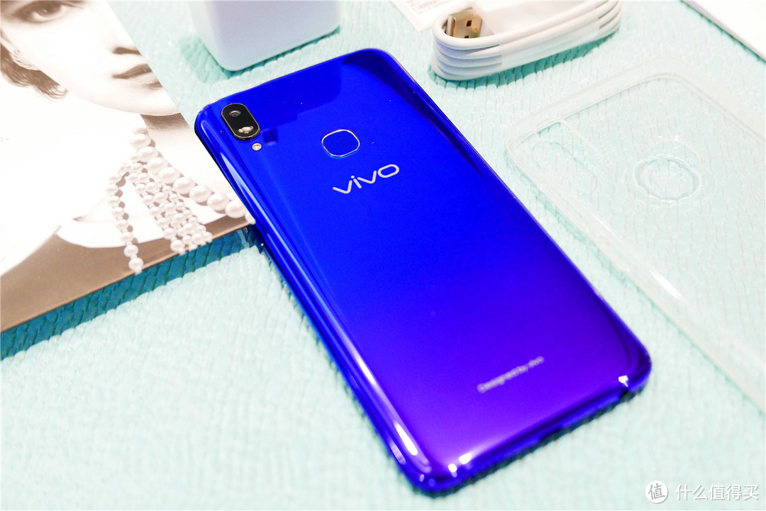 芯全面屏的好选择---vivo Z3 手机