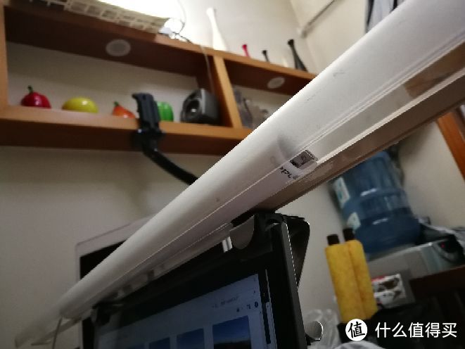 29.9元就能 diy ScreenBar显示器台灯(用欧普酷毙灯改）