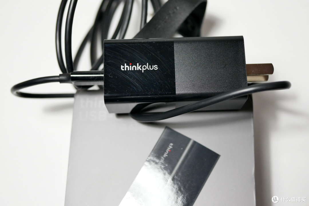 迟来的众测之--thinkplus 口红电源浅体验