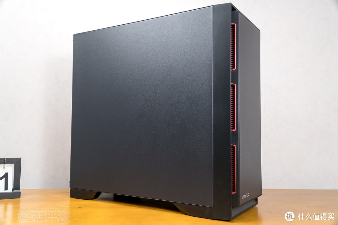 简约不简单,安静更冷静!安钛克(Antec)P101静音中塔水冷电脑机箱