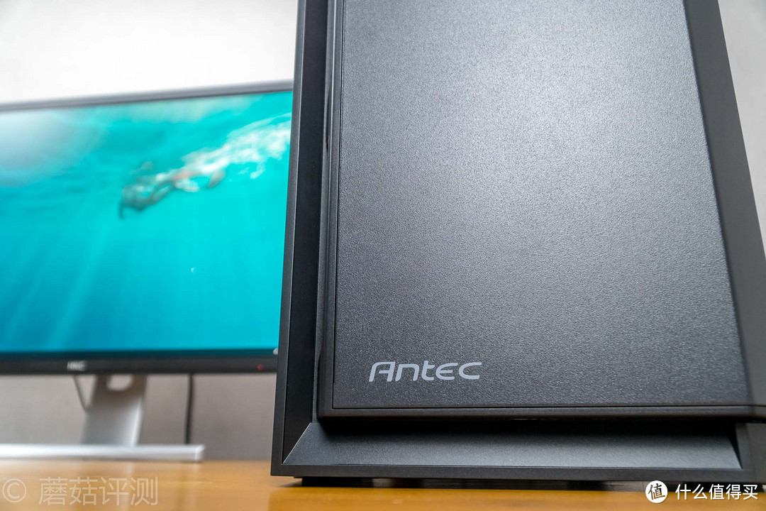 简约不简单，安静更冷静！安钛克(Antec)P101静音中塔水冷电脑机箱