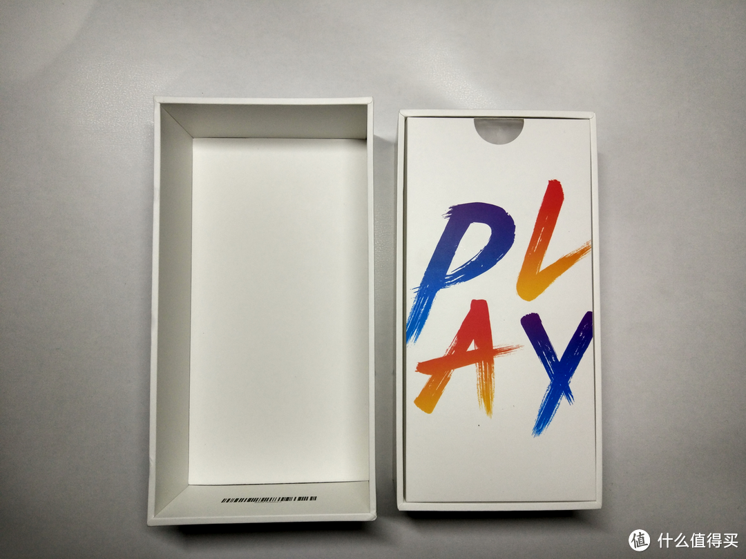 高速流量免费用,千元机颜值巅峰了解下?——小米Play智能手机