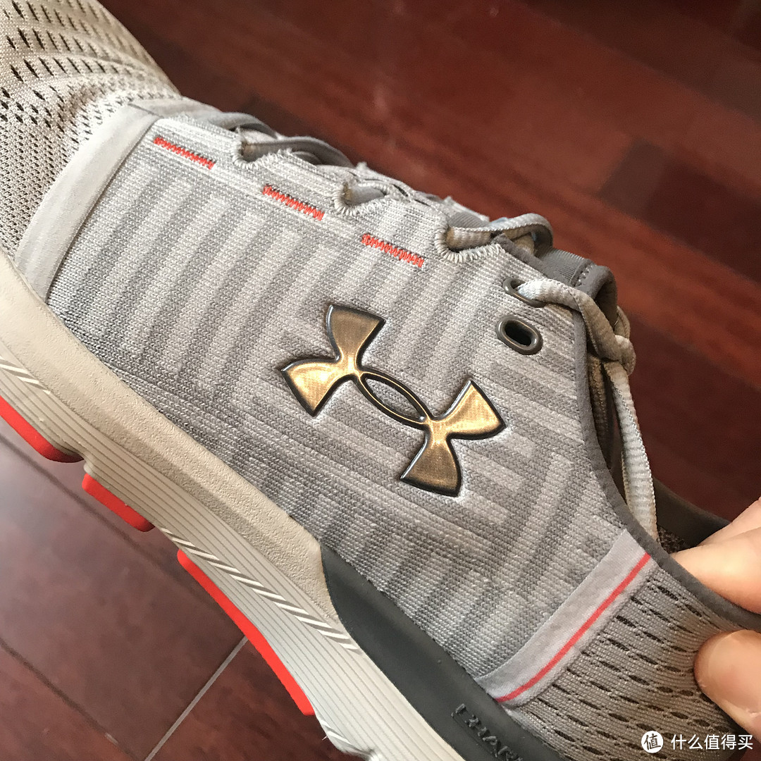 第一次买UA！Under Armour Gemini 3 跑鞋