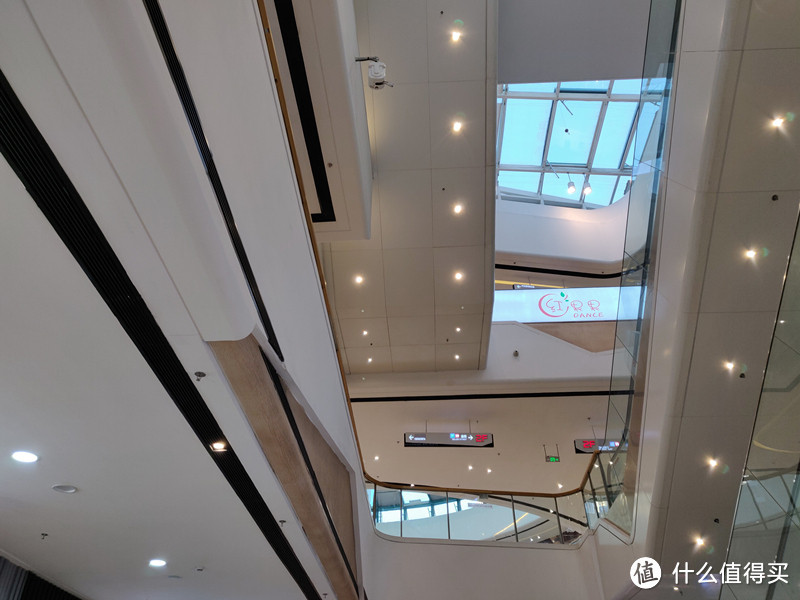 信仰加成有多香?一加6T迈凯伦定制版评测