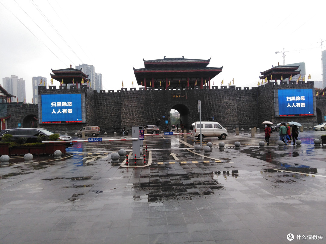 重庆华岩寺、丽江古城、泸沽湖、昆明花市懒人游