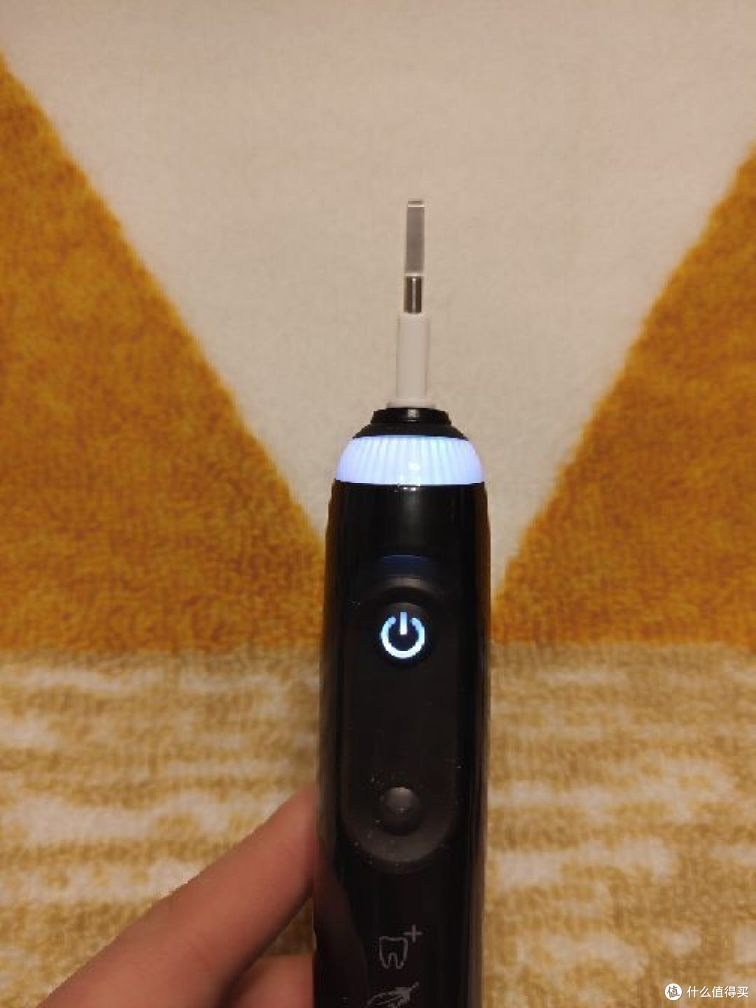 开箱 Oral-B 电动牙刷 iBrush 9000极客黑