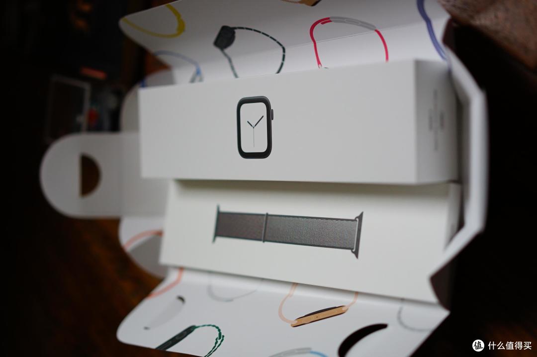 回首2018就一件事,我在大妈捡了一块APPLE WATCH 4