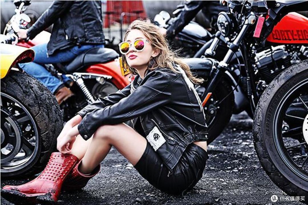 剁了这件皮衣,你就是整条街最靓的电动小哥——Superdry 极度干燥机车皮衣上身实拍