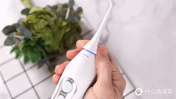 松下EWM1311水牙线(冲牙器):随时随地给牙齿一次有氧SPA