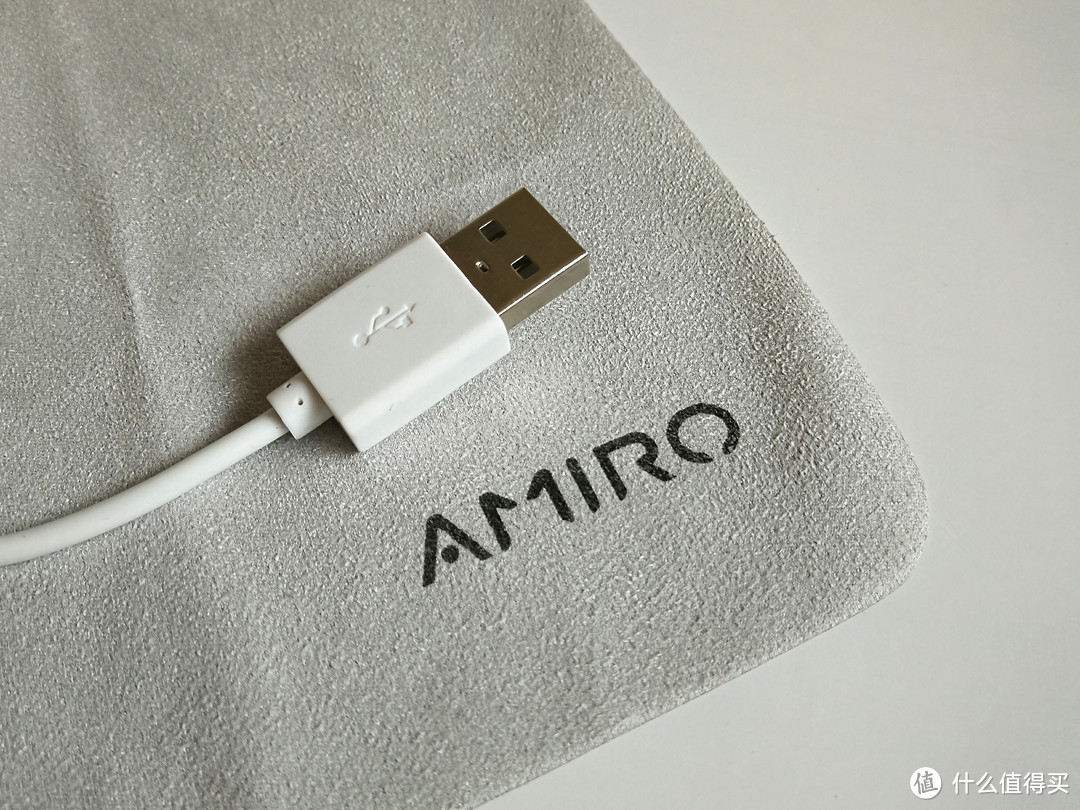 照亮你的“丑”，没有福利的普通报告——AMIRO MINI系列 高清日光化妆镜