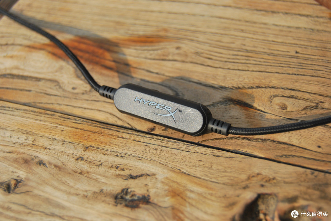 手机吃鸡利器——金士顿 HyperX Cloud Mix 天际无线蓝牙耳机