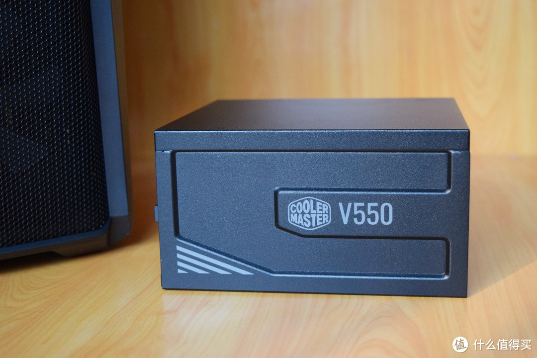 十年质保三年换新,升级版的酷冷至尊CoolerMasterV550GOLD电源开箱点评