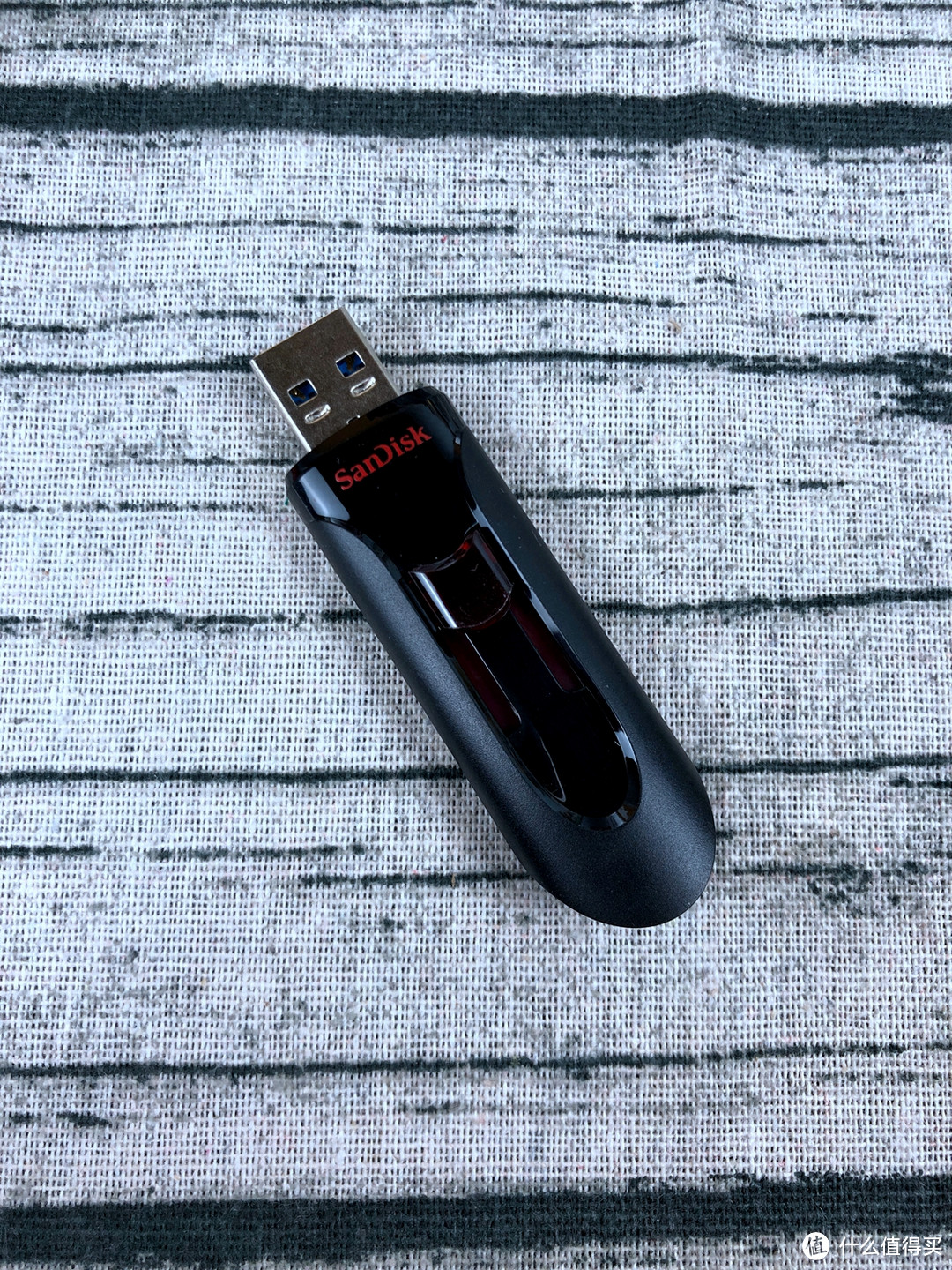 性价比U盘之选—SanDisk 闪迪 CZ600酷悠 32GB USB3.0 U盘 开箱简评