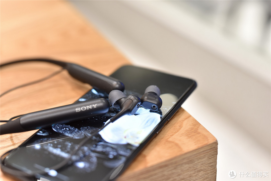 追求极简和音质的无线降噪耳机——索尼WI-C600N开箱简评