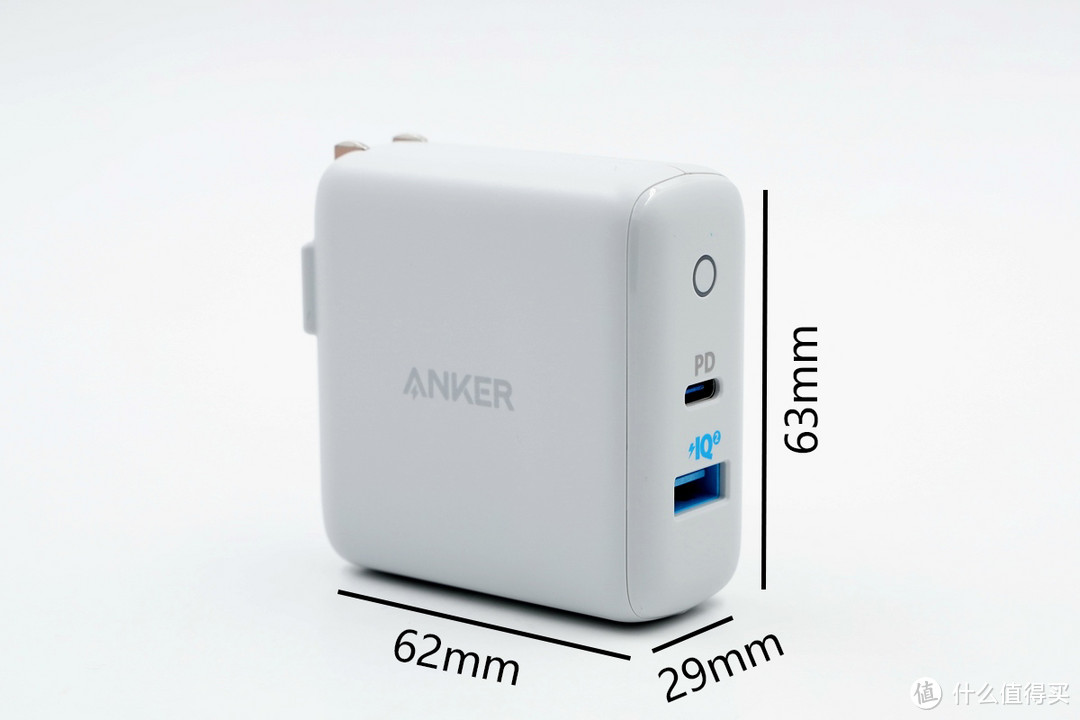 双口同时快充，ANKER PowerPort PD+2充电器（A2626）上手评测