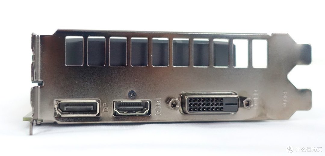 GTX10系显卡也能强开光线追踪？正版光追 VS盗版光追