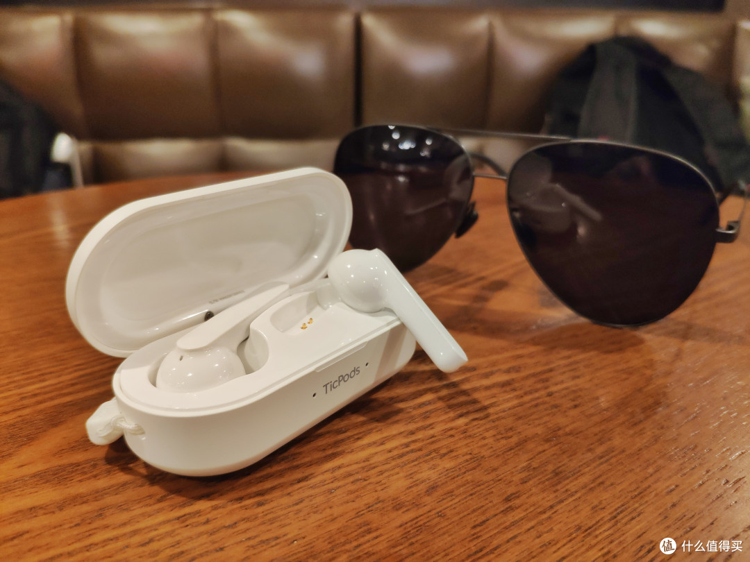 细节之处有惊喜——完成度很高的分体式真无线蓝牙耳机Ticpods Free Pro
