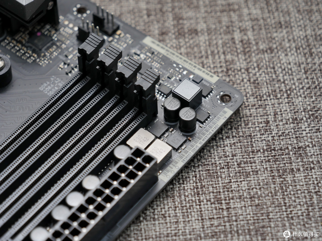 2019年了,AMD的双显卡交火能代言性价比吗
