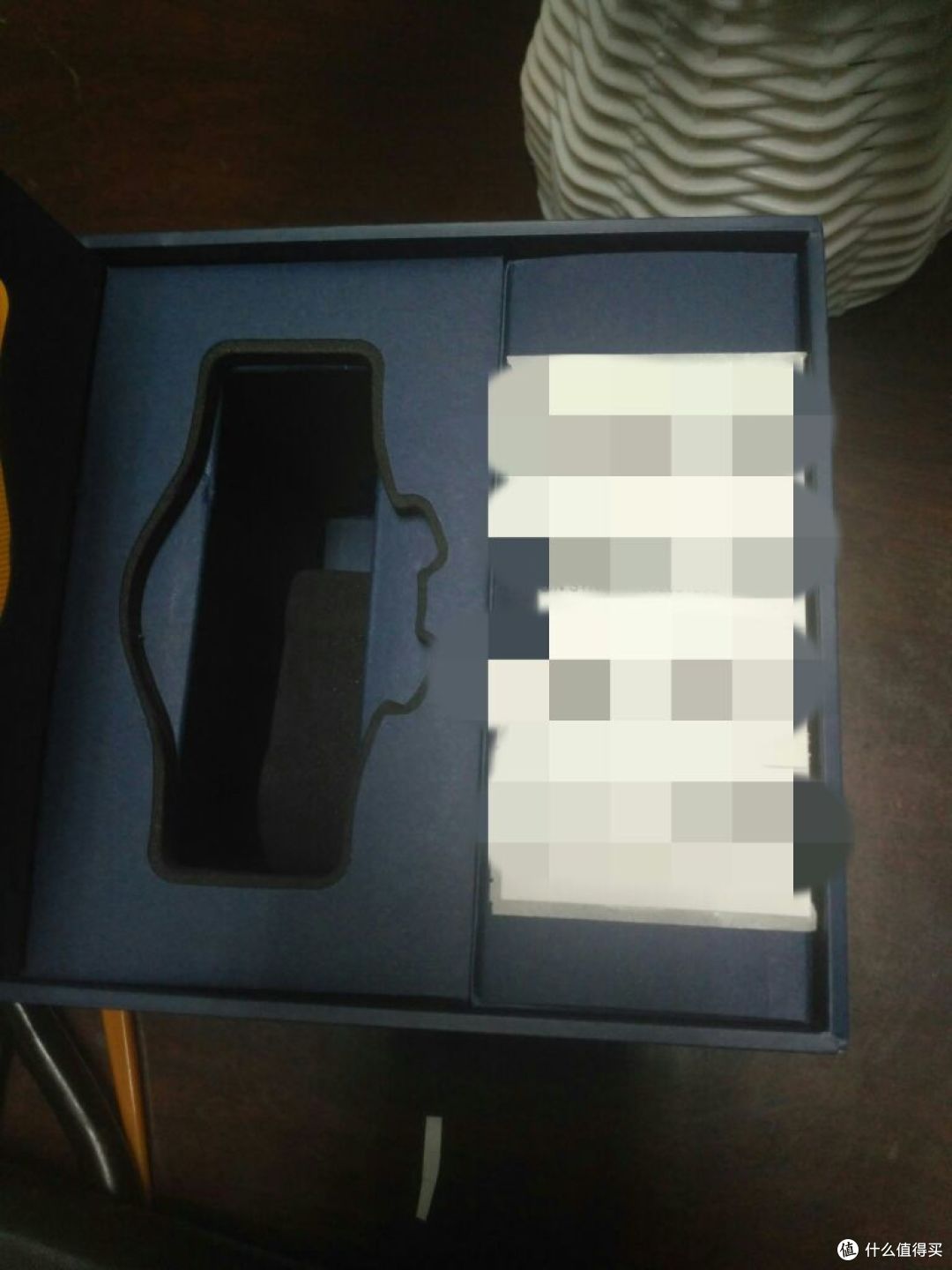 S/N码就不要扔了,可以用来验真伪