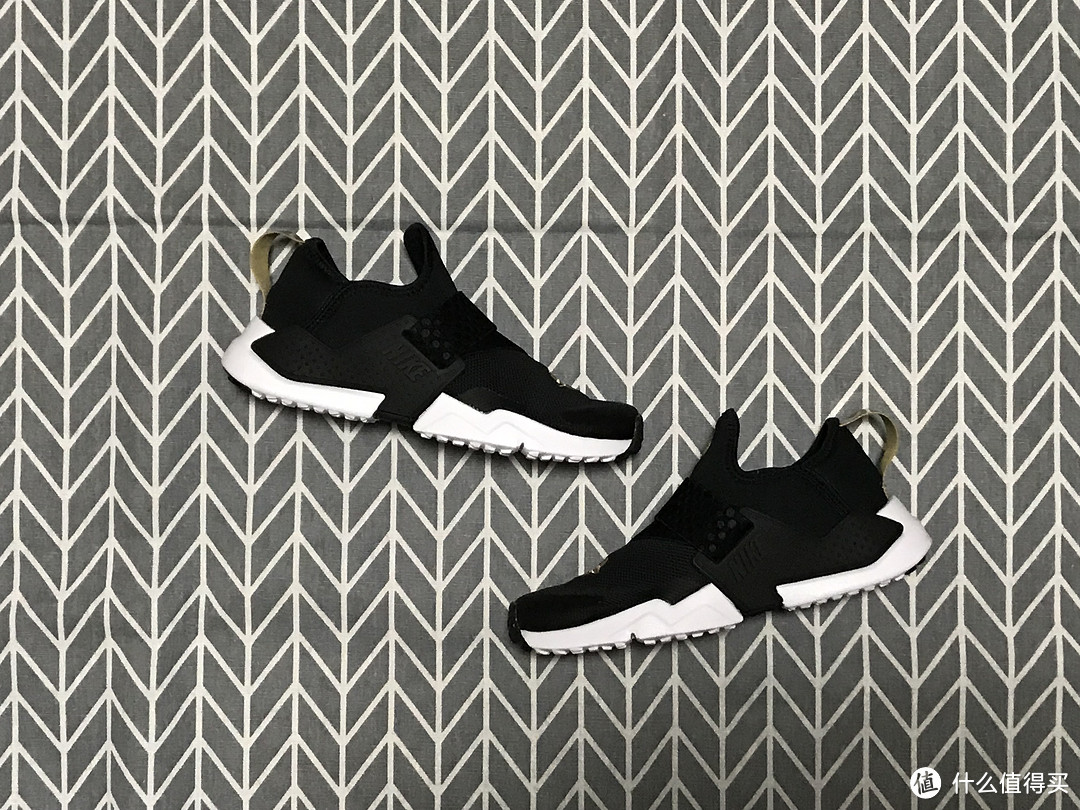 过年穿新鞋！Nike Huarache Extreme童鞋