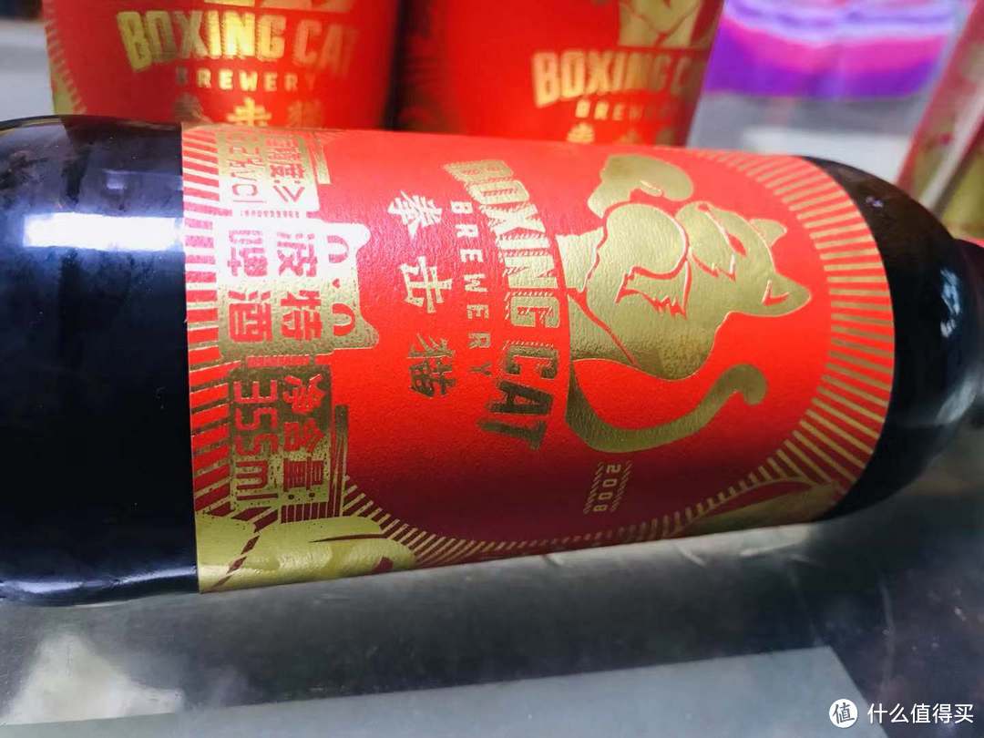 开箱测评：拳击猫新春定制“大橘大力”精酿啤酒，真有说的那么好喝？