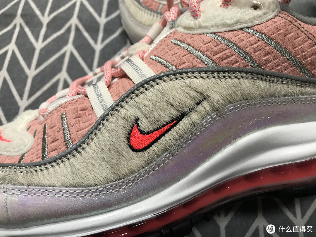 适合女生的新年应景鞋！NIKE AIR MAX 98 CNY