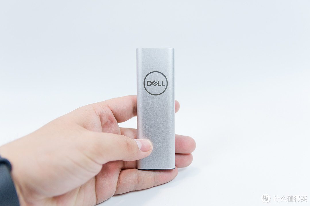 高效移动生产力工具：Dell 便携式移动固态硬盘（250GB）快速上手