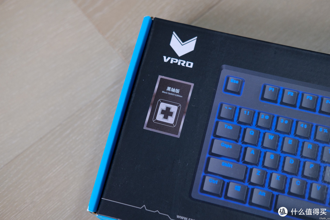 雷柏无线游戏系列：VT950双模无线鼠标+V708双模机械键盘+V600S无线手柄众测报告，其实没有那么方便
