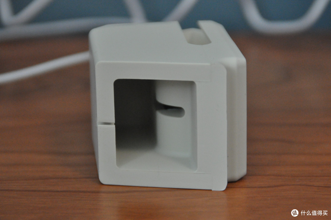 elago 1984版Macintosh造型 apple watch 充电底座