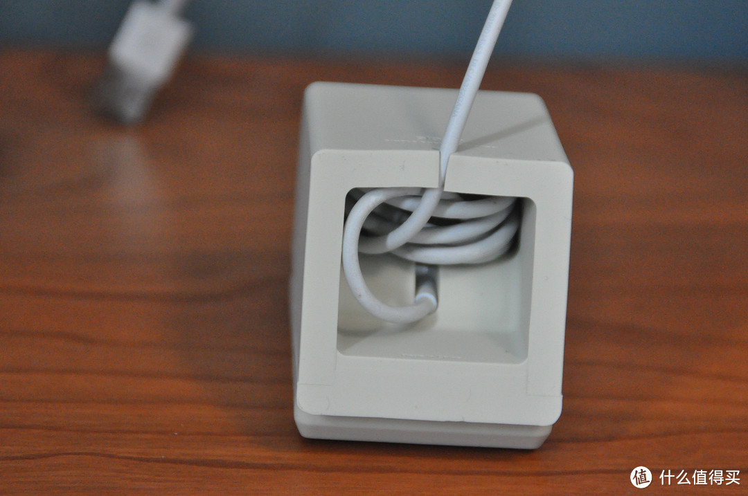 elago 1984版Macintosh造型 apple watch 充电底座