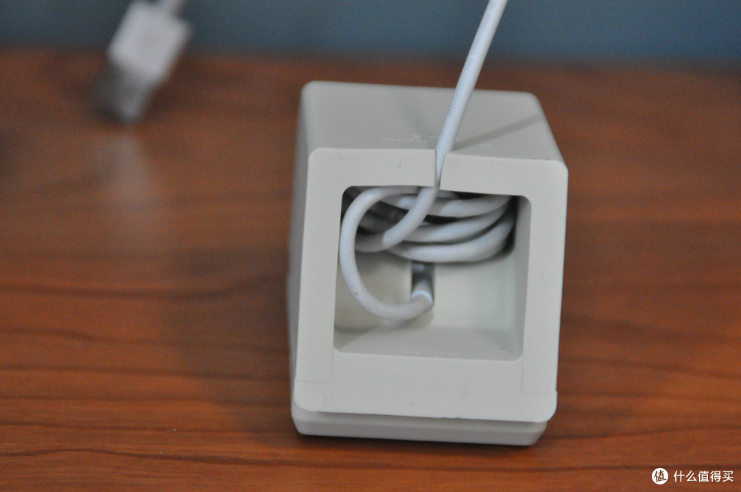 elago 1984版Macintosh造型 apple watch 充电底座