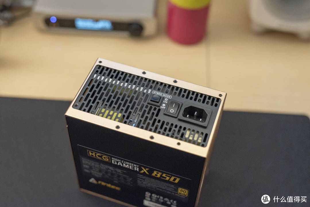 RGB就等于土嗨?一台i9+RTX2080Ti魔龙的“超神”主机