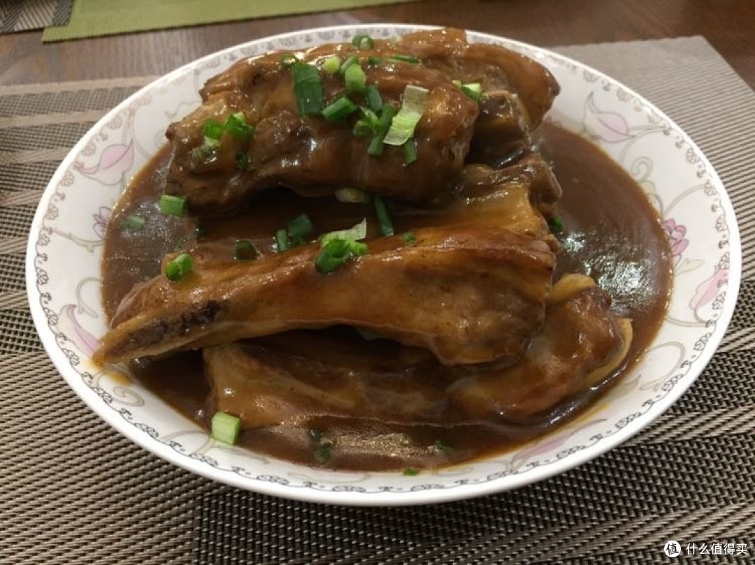 玉盘珍馐今日聚-晒晒一个宁波普通家庭的年夜饭