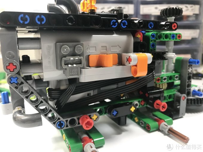 lego 乐高 拼拼乐 篇203: 税补来的2018年科技气动套装 42080 多功能