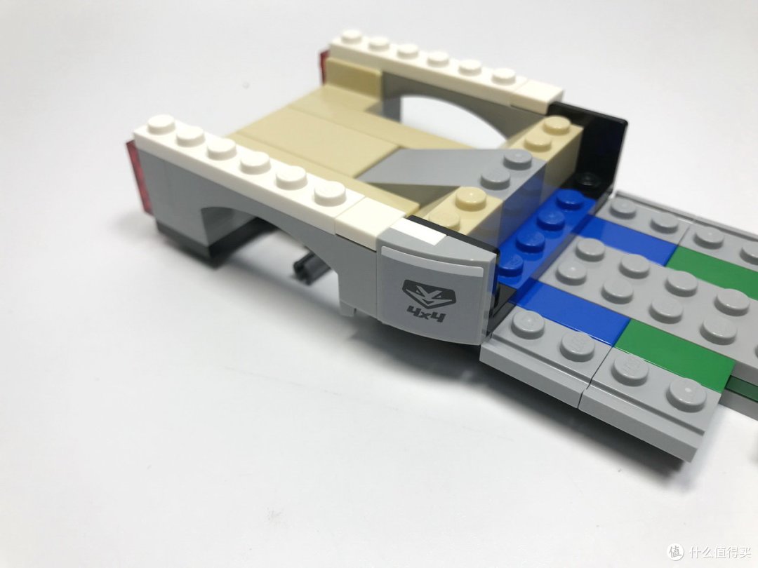 LEGO 乐高 拼拼乐 篇210:城市系列之 60148 全地形车赛车队