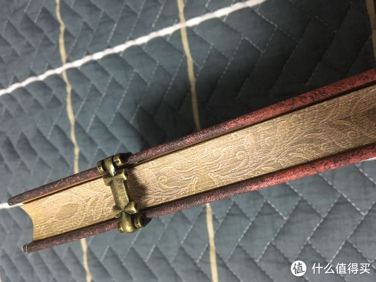 只为封面而来——笔记本中的艺术品，paperblanks“昼夜之冠”晒