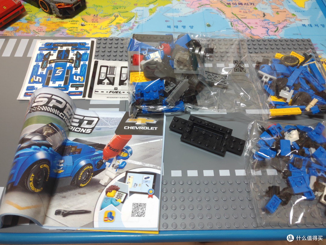 新零件,新玩法——LEGO 乐高 超级赛车系列 75891 雪佛兰科迈罗ZL1赛车 开箱