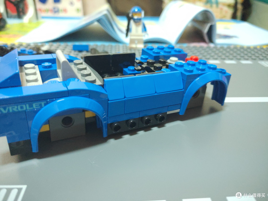 新零件,新玩法——LEGO 乐高 超级赛车系列 75891 雪佛兰科迈罗ZL1赛车 开箱