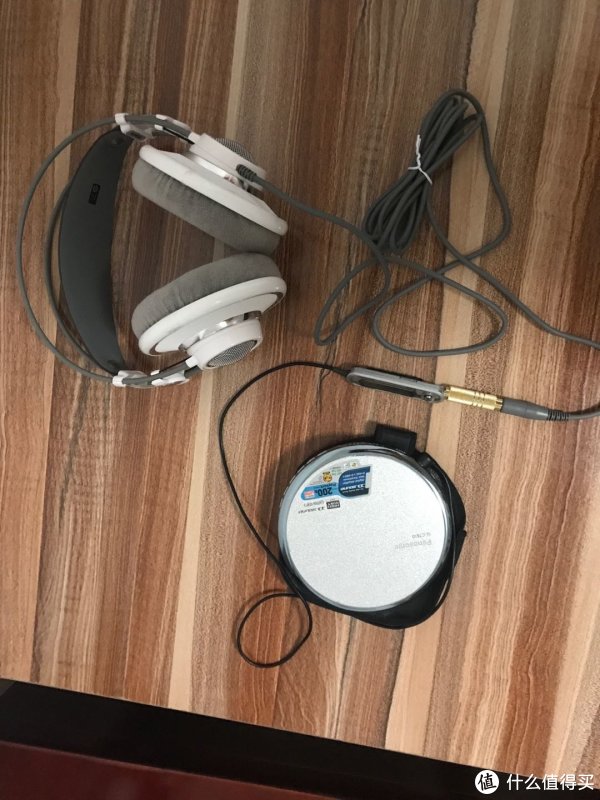 便携式播放器的推力还是不行，实际效果是能听，但是没有层次感