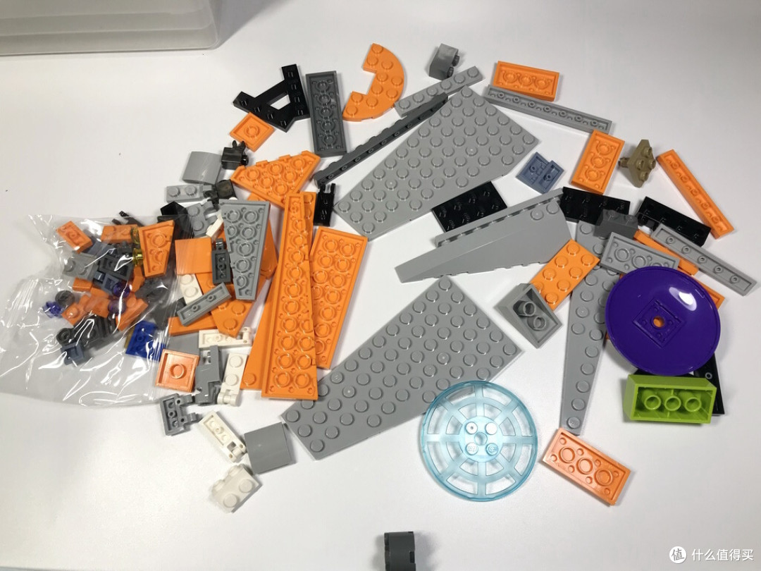LEGO 乐高 拼拼乐 篇220:现实之石到来,超级英雄系列 76107 灭霸:终极之战