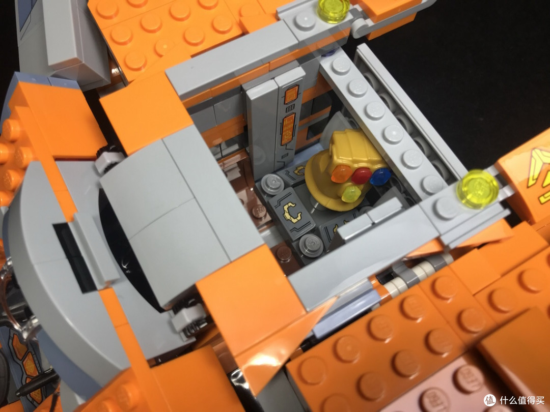 LEGO 乐高 拼拼乐 篇220:现实之石到来,超级英雄系列 76107 灭霸:终极之战