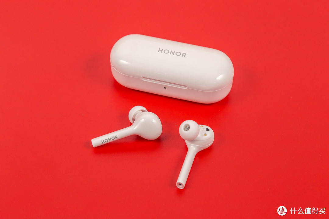 熊姐评测：不与 AirPods 争长短，三款国产性价比无线耳机横评