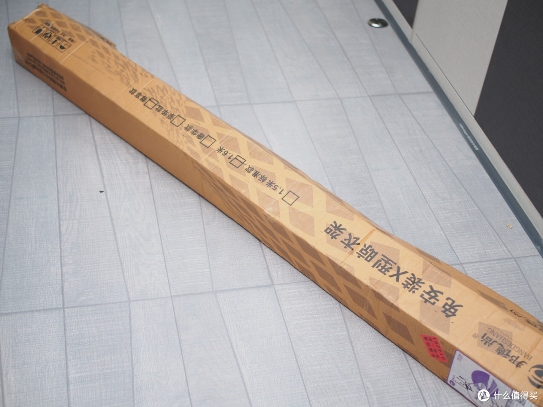长时间阴雨天的必备——移动晾衣架