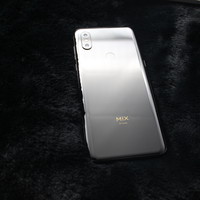 小米 MIX 3 智能手机外观展示(屏幕|摄像头|重量)