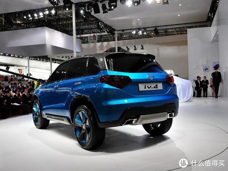 铃木全新SUV，5L油耗！高颜值仅7万