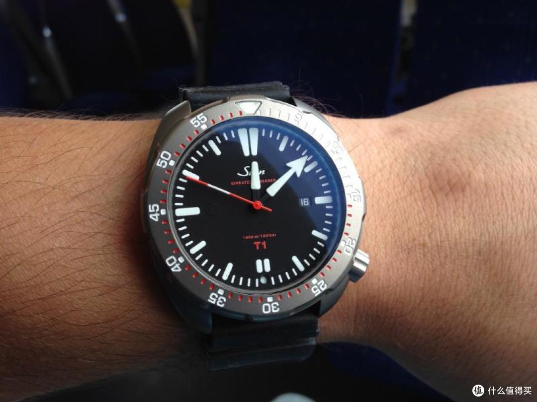 Sinn T1