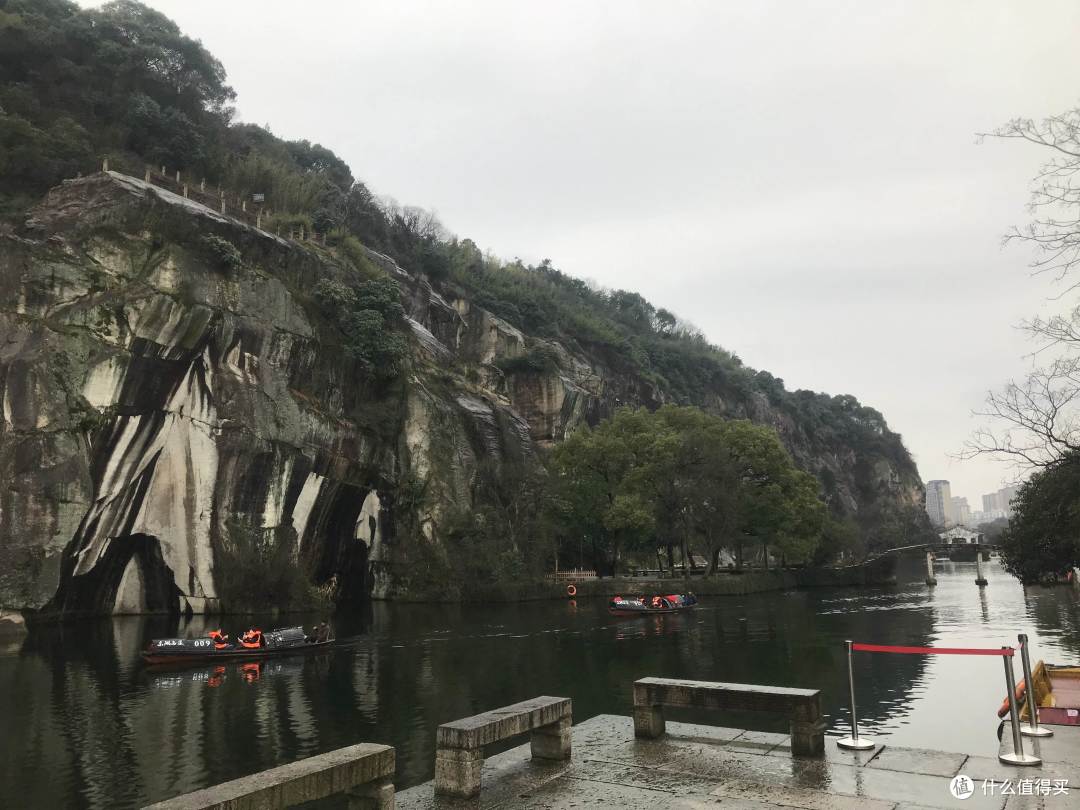 烟雨蒙蒙游绍兴-DAY1咸亨酒店-鲁迅故居周边-沈园-东湖