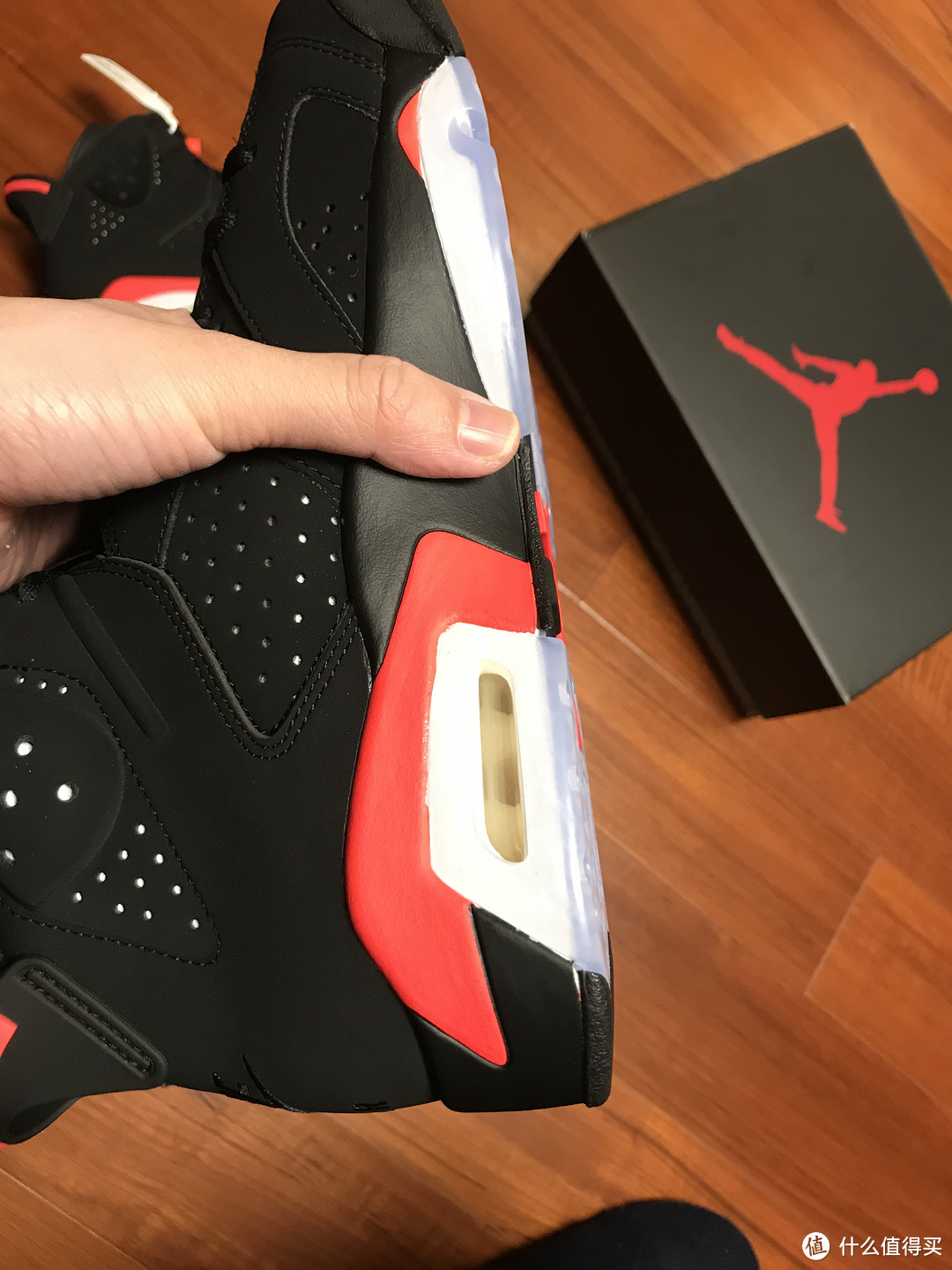 黑红 Air Jordan 6 OG, 今年第一双重磅复刻