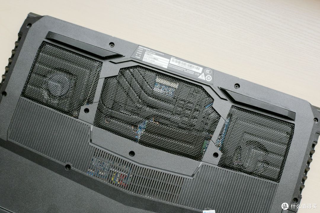 机械革命春季新品上市——机械革命深海幽灵Z2 RTX版笔记本体验